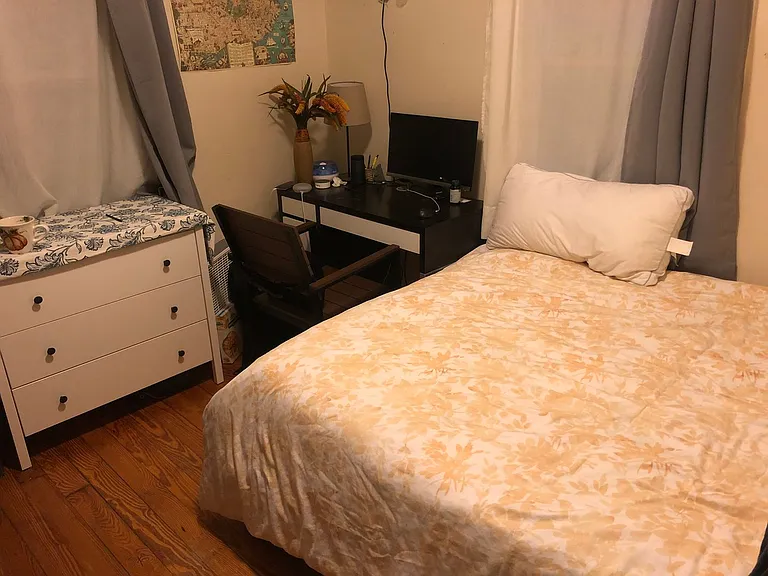 102 Line St — Photo 12
