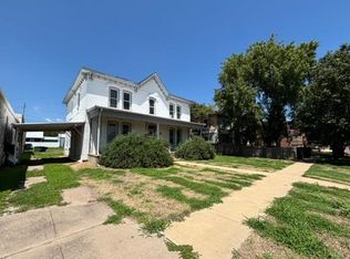 511 Main St, Larned, KS 67550