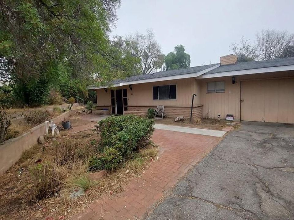 1st image of 764 University Dr