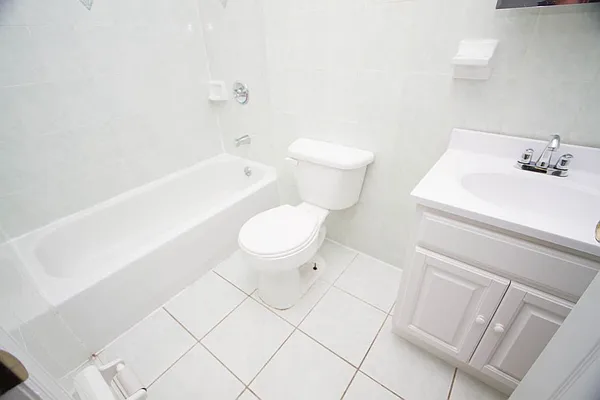 Rented by Zumper Inc | media 42