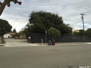 23124 Saklan Rd, Hayward, CA 94545