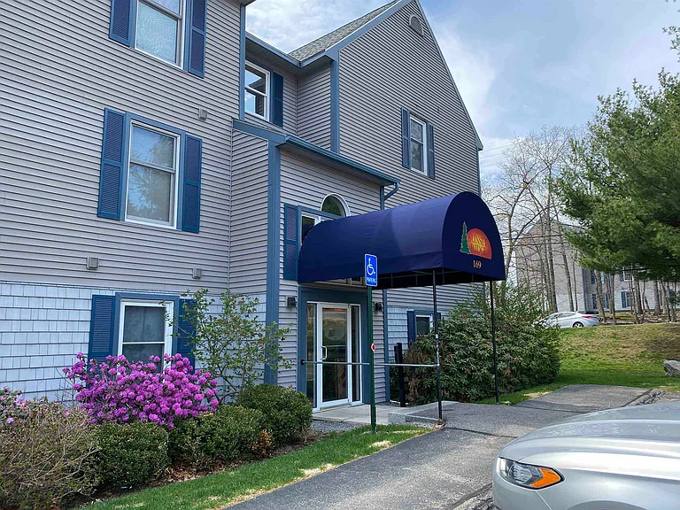 171 Eastern Ave #203 — Photo 4
