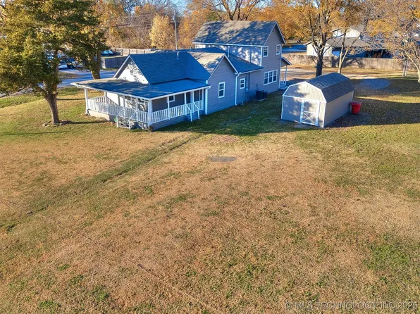 201 E Cherokee St, Talala, OK 74080