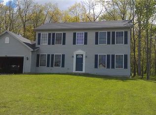 128 Longview Blvd, Livonia, NY 14487