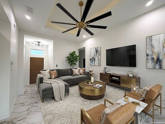 2nd image of 6929 Molinos Dr.