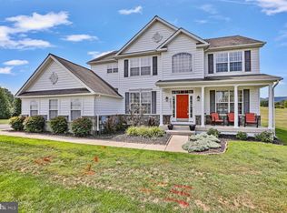 38791 Dutchmans Knoll Dr, Lovettsville, VA 20180