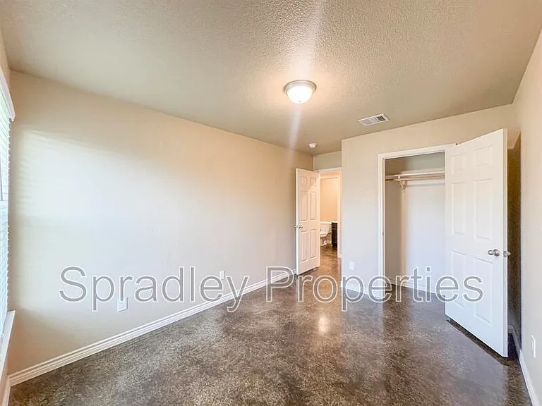 1420 Leon Rd — Photo 8