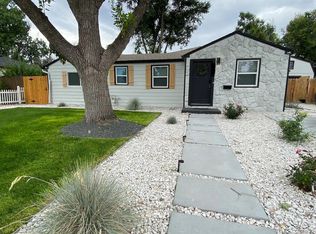 5405 Saulsbury Ct, Arvada, CO 80002