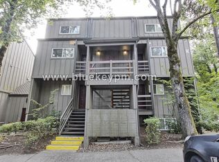 4 Touchstone Ct APT 64, Lake Oswego, OR 97035