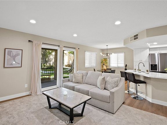 4th image of 2608 Avenida Del Vis #E104