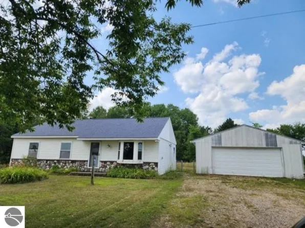 1380 S Campbell Rd, West Branch, MI 48661