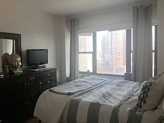 Rented by Anita Loewy, Inc