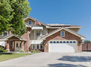 10506 Trophy Ct, Bakersfield, CA 93312