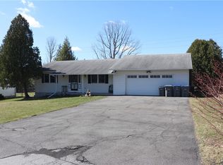 4930 Yeaworth Ln, Manlius, NY 13104