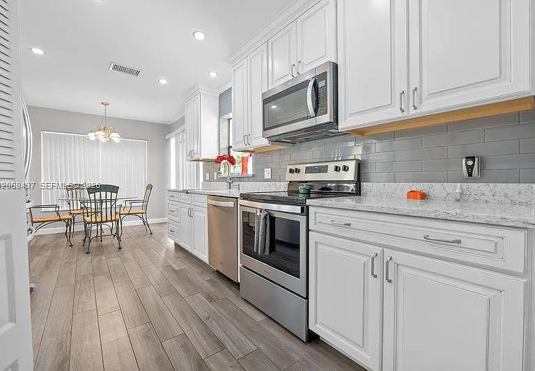 7507 Ace Rd N — Photo 21