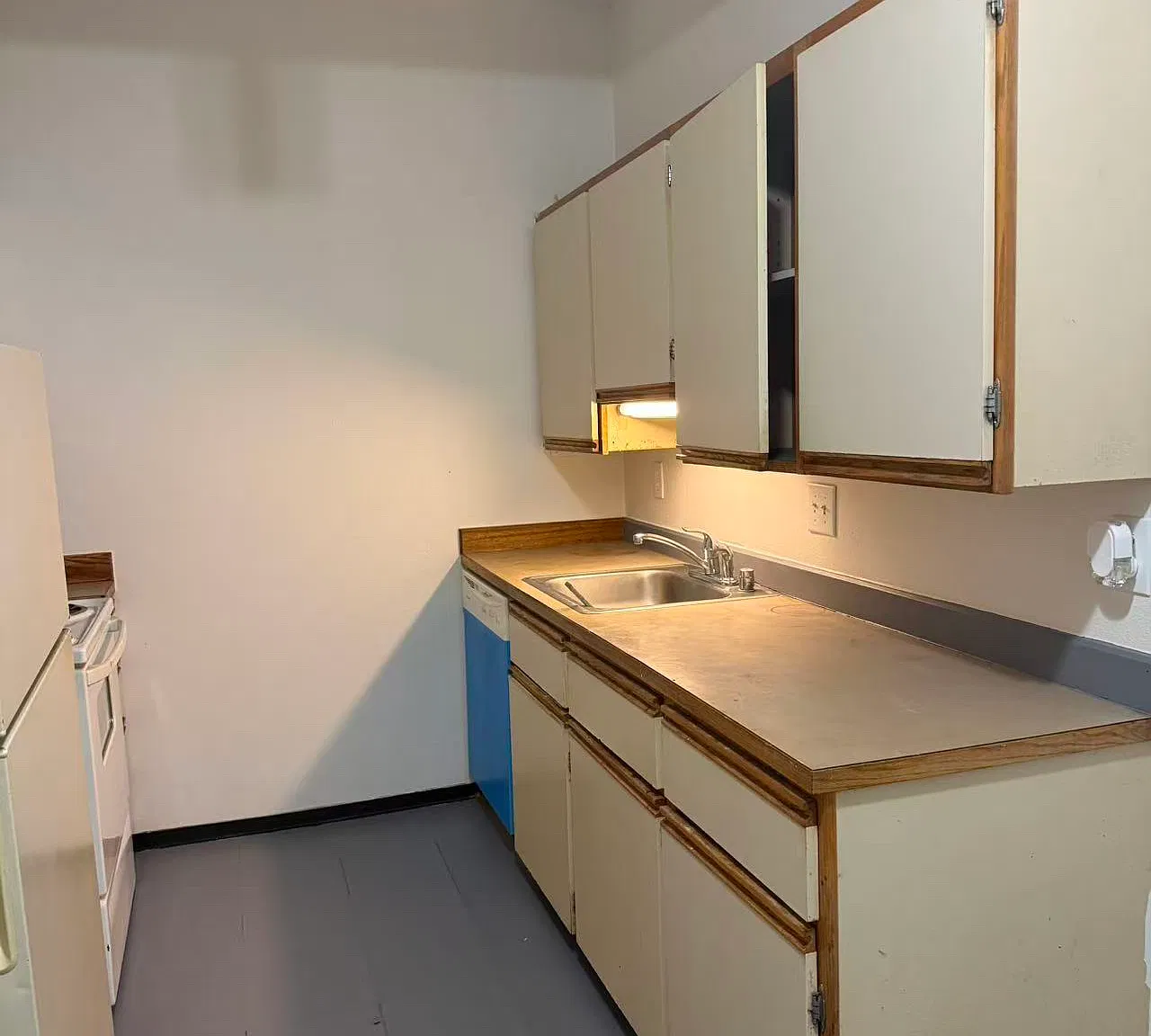 1 bed, 500 sqft, $1,100 — Photo 2