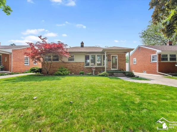 8691 Louise Ave, Allen Park, MI 48101