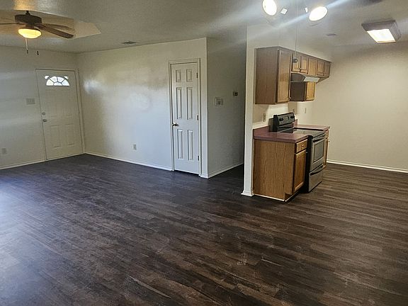 Kitchen/ living room