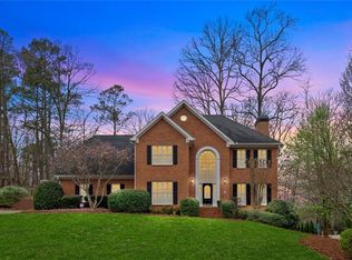 475 Abbeywood Dr, Roswell, GA 30075