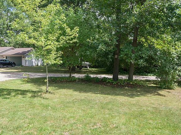 4th image of 7639 Capital Ave