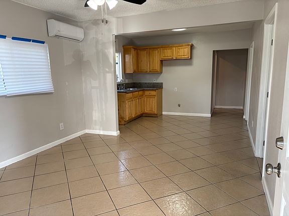 2nd image of 8160 Cypress Ave #8160