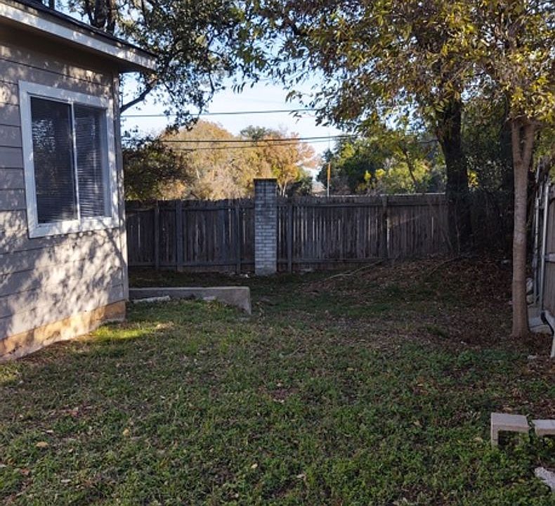 1st image of 801 & 803 Sagewood Trl #803