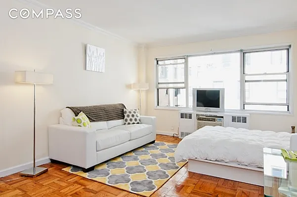 Rented by Compass | media 1