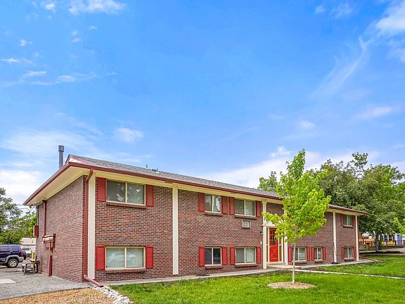 3rd image of 7299 Newton St #104