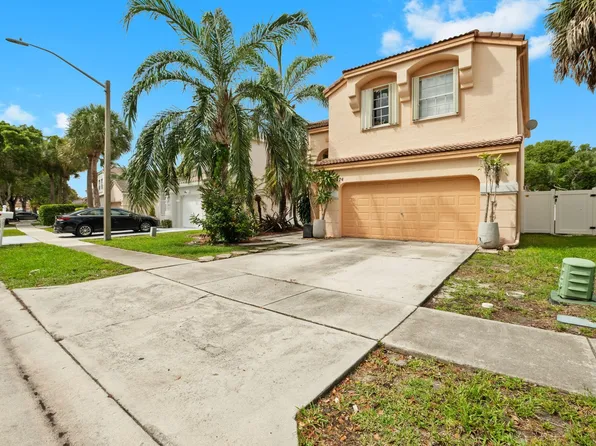 1474 NW 153rd Lane, Pembroke Pines, FL 33028