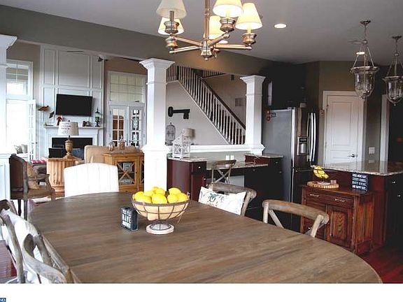 4th image of 106 Bolero Dr