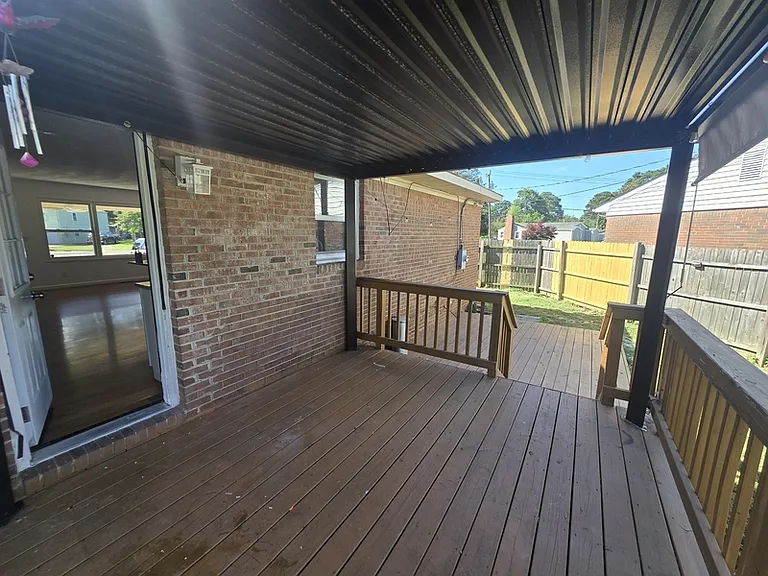 1221 Wingfield Ave — Photo 11