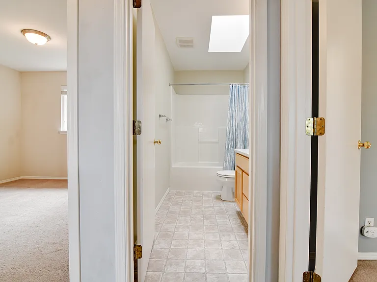 16920 Tulip Ln — Photo 24