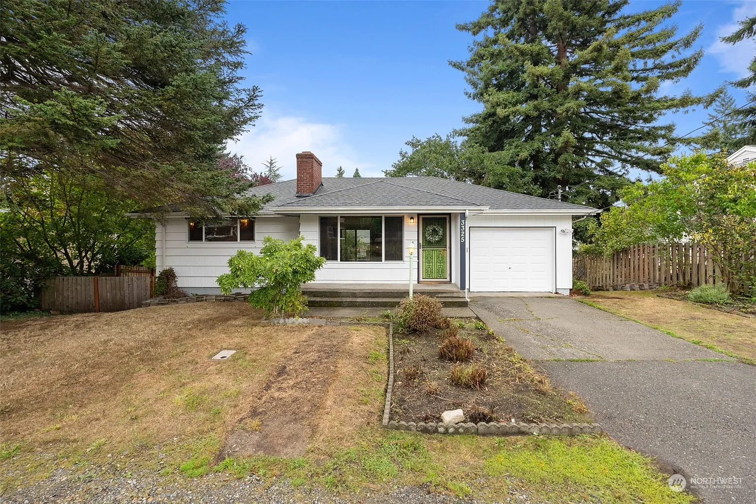 3325 Greenwood Avenue W photo 1