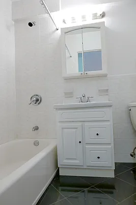 Rented by JK Dansar Corp | media 7