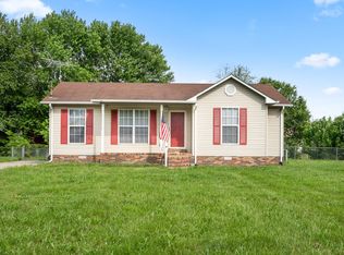 515 Indian Ave, Oak Grove, KY 42262