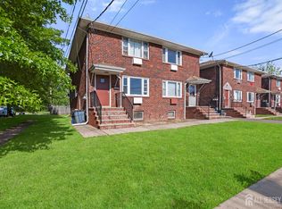 11 Pekola Ter, Carteret, NJ 07008