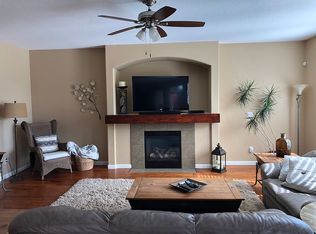 1906 NW Astor Ct, Camas, WA 98607