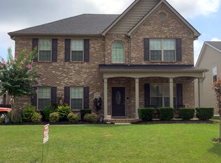 3400 Greentree Ln, Knoxville, TN 37931