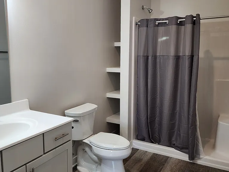 121 Main St S #2C — Photo 7