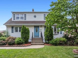 2 Martha Ave, Elmwood Park, NJ 07407