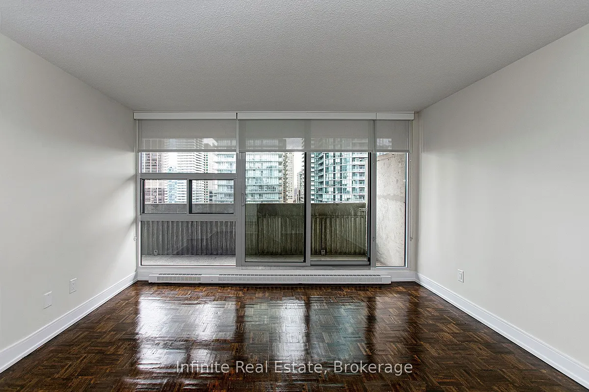 Building Photo - 33 Isabella St #814