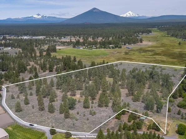 16080 Perit Huntington Rd, Sisters, OR 97759