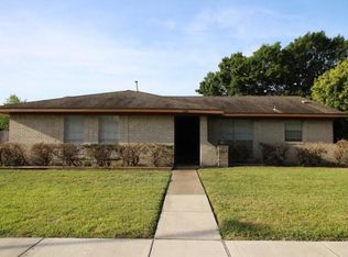 1802 Lewis Dr, Garland, TX 75041