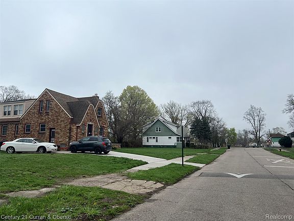 2nd image of 11731 Washburn St