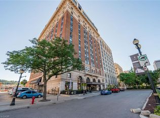 Residences Of Royal Connaught, Hamilton, ON L8N 1V2