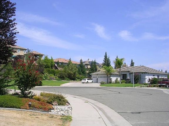 4th image of 4349 Sandhurst Ct