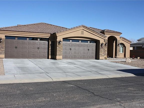 2nd image of 3049 Canyon Del Vista Dr