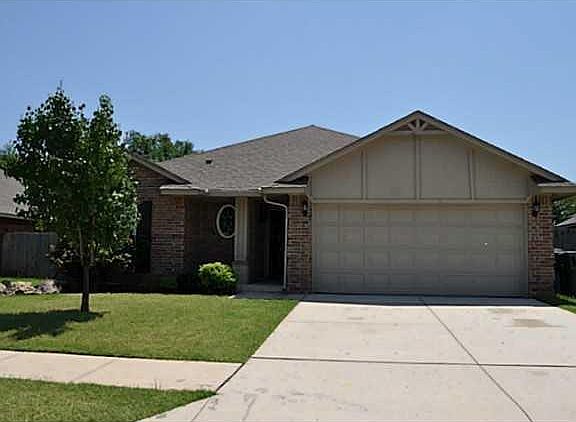 2nd image of 2166 Melody Dr