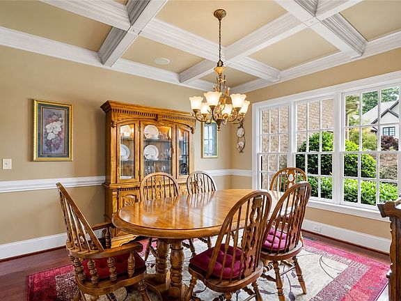 5th image of 208 Riverstone Way