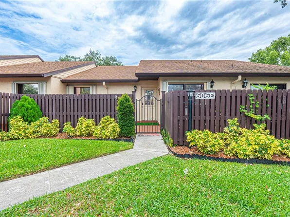 606 SEA PINE WAY #E, GREEN ACRES, FL 33415